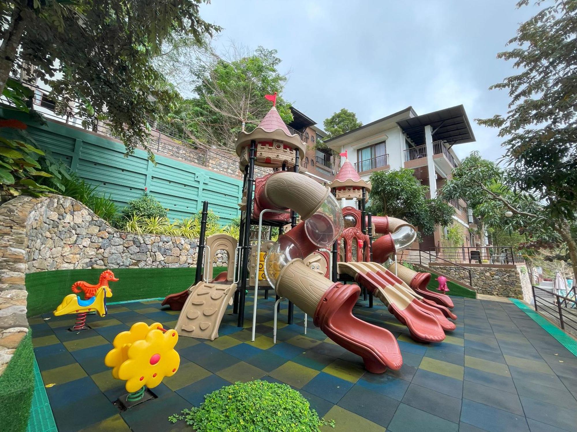 Mist Mountain Resort Powered By Cocotel Cebu Exteriér fotografie