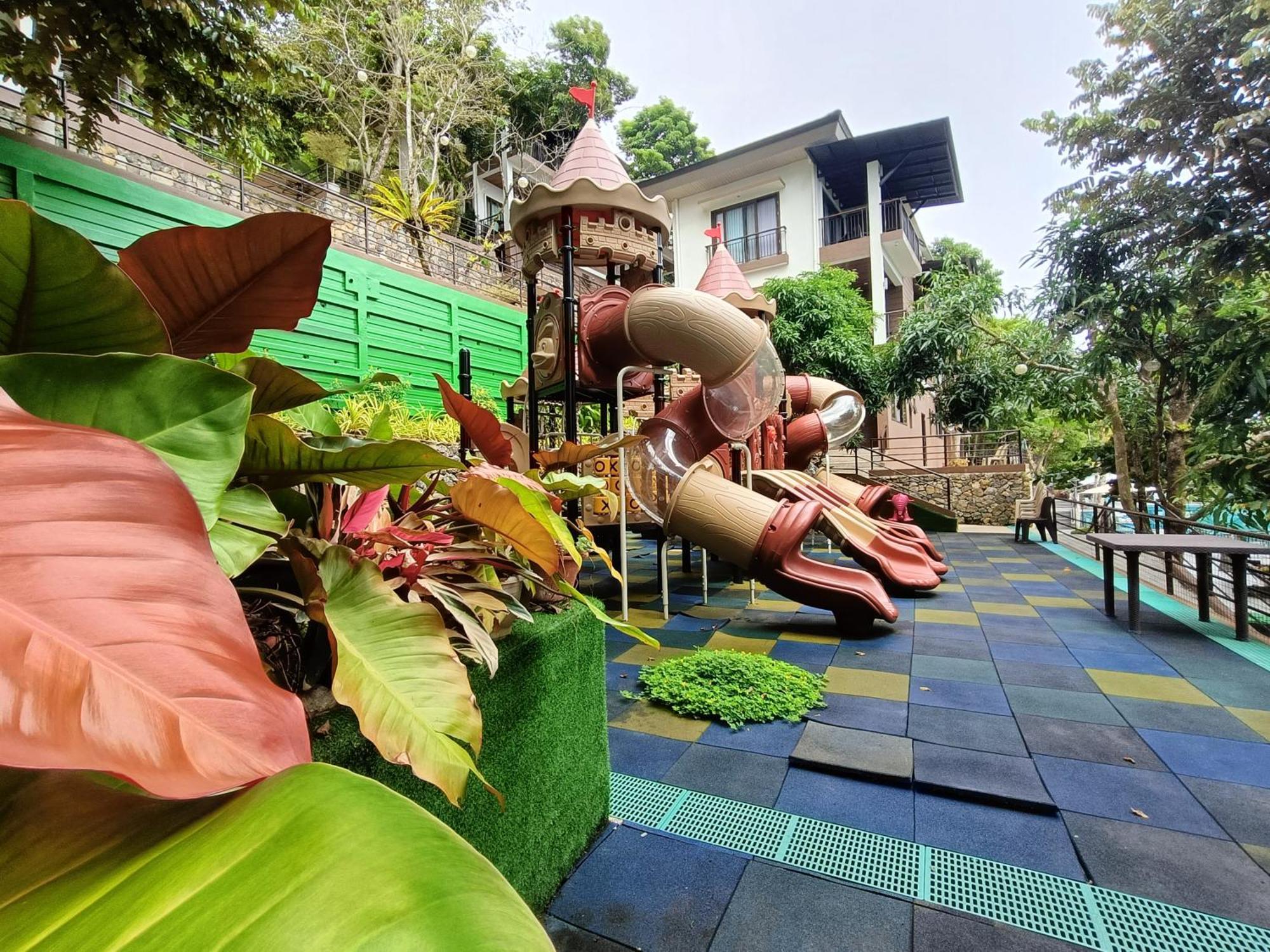 Mist Mountain Resort Powered By Cocotel Cebu Exteriér fotografie