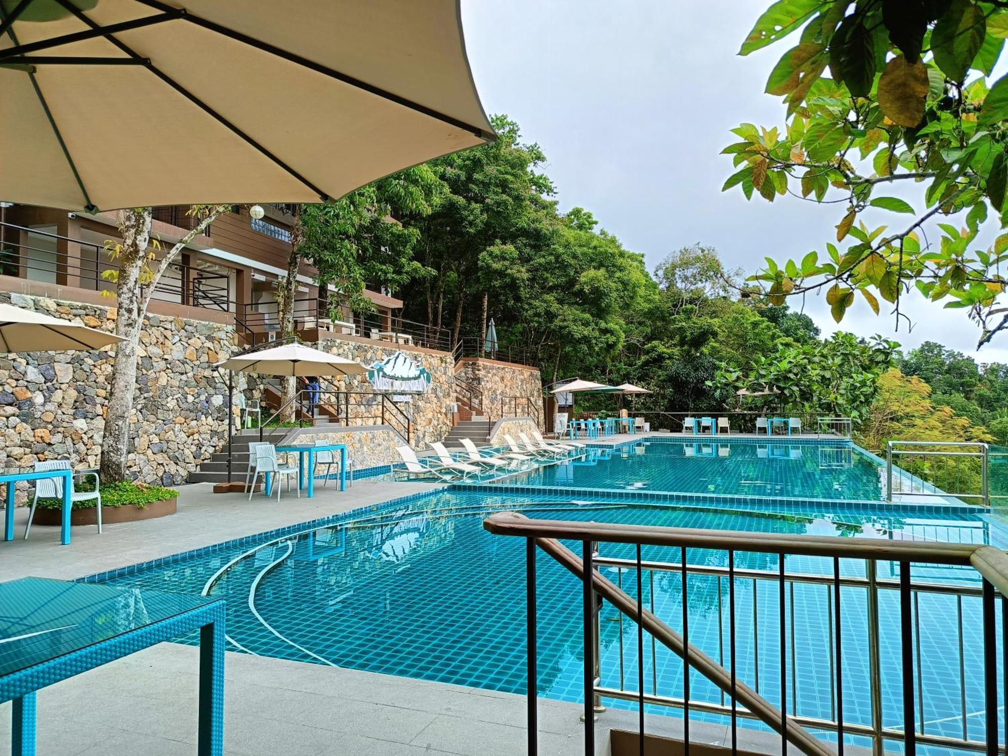 Mist Mountain Resort Powered By Cocotel Cebu Exteriér fotografie